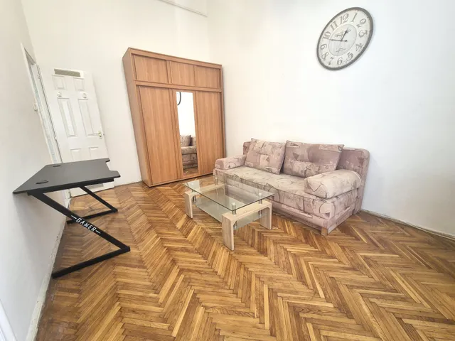 Kiadó lakás Budapest IX. kerület, Belső Ferencváros, Ferenc körút 30 nm