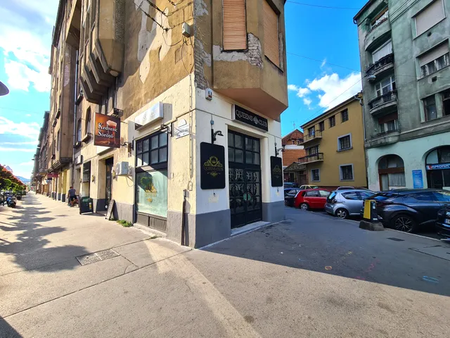 Eladó kereskedelmi és ipari ingatlan Budapest VIII. kerület, Magdolnanegyed, Népszínház utca 210 nm
