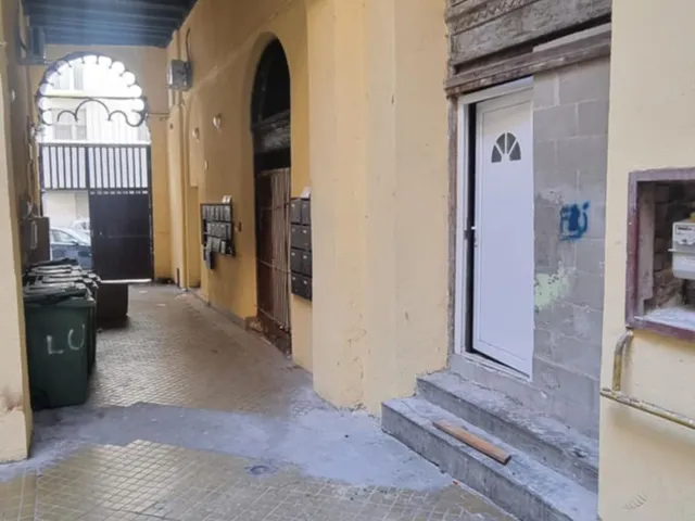 Eladó kereskedelmi és ipari ingatlan Budapest VIII. kerület, Magdolnanegyed 22 nm
