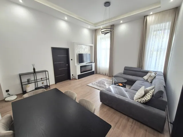 Eladó lakás Budapest VII. kerület, Külső-Erzsébetváros, Erzsébet körút 35. 100 nm