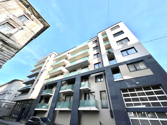 Kiadó lakás Budapest VI. kerület, Nagykörúton belüli terület 45 nm