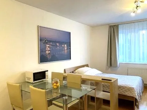 Kiadó lakás Budapest III. kerület, Újlak III. ker., Lajos utca 35 nm