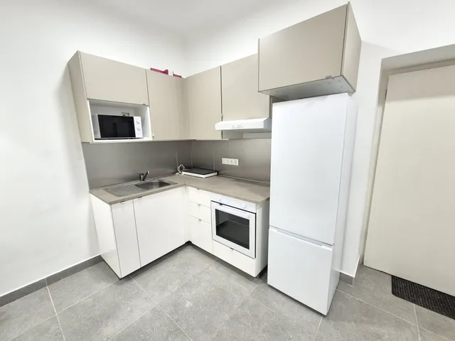 Kiadó lakás Budapest VI. kerület, Diplomatanegyed 50 nm