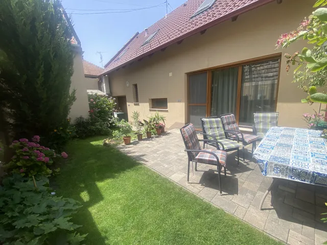 Eladó ház Kecskemét, Máriaváros 110 nm