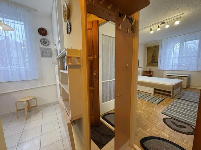 Kiadó lakás Kecskemét, Hunyadiváros 29 nm