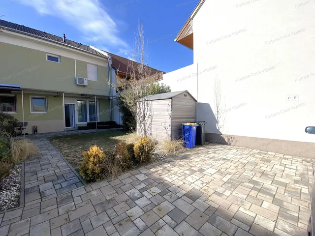 Eladó ház Kecskemét, Belváros 90 nm