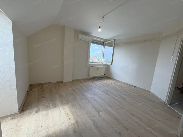 Eladó lakás Kecskemét, Hunyadiváros 46 nm