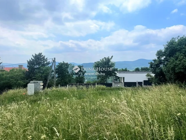 Eladó telek Szentendre 1247 nm