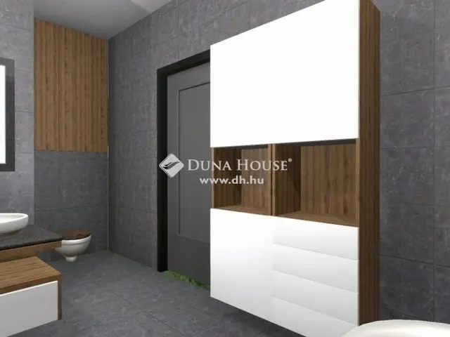 Eladó lakás Budapest III. kerület 108 nm