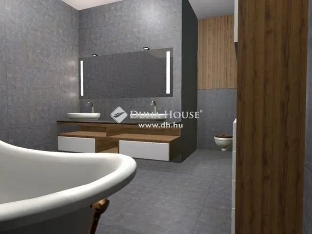 Eladó lakás Budapest III. kerület 108 nm