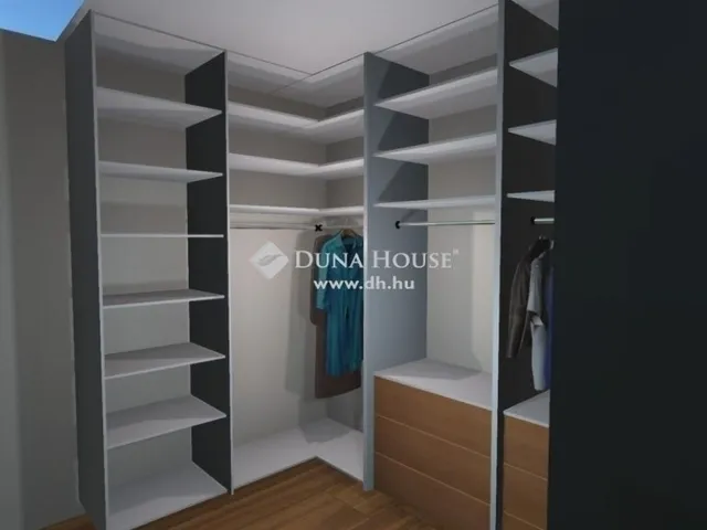 Eladó lakás Budapest III. kerület 108 nm