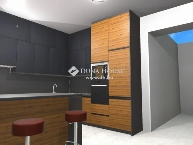 Eladó lakás Budapest III. kerület 108 nm