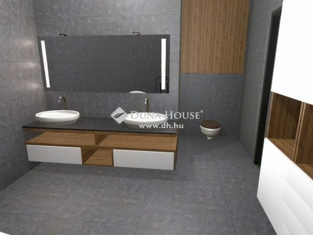 Eladó lakás Budapest III. kerület 108 nm