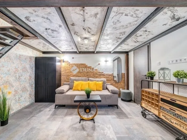 Eladó lakás Budapest III. kerület 24 nm