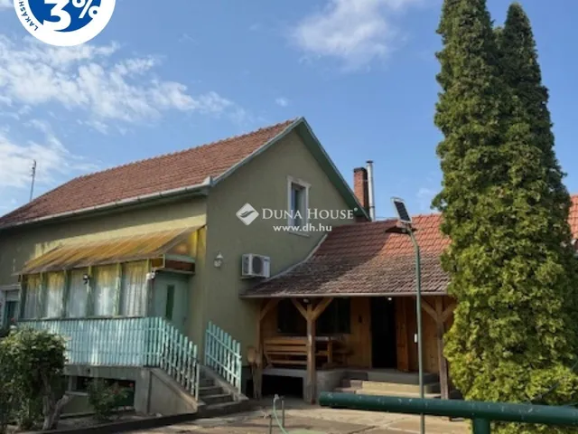 Eladó ház Tápiószele 140 nm