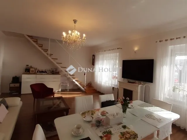 Eladó ház Budapest XIII. kerület, Angyalföld 181 nm