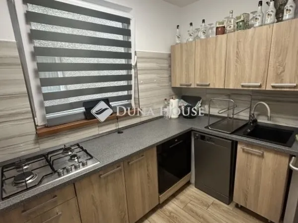 Eladó lakás Budapest III. kerület 52 nm