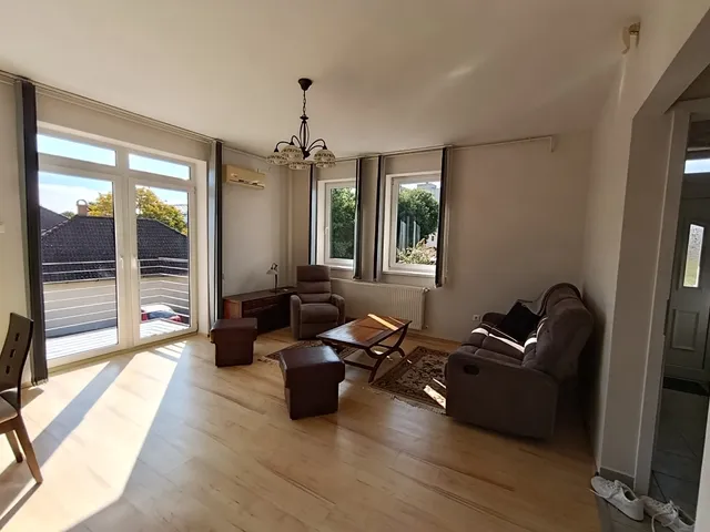 Kiadó lakás Gödöllő 74 nm