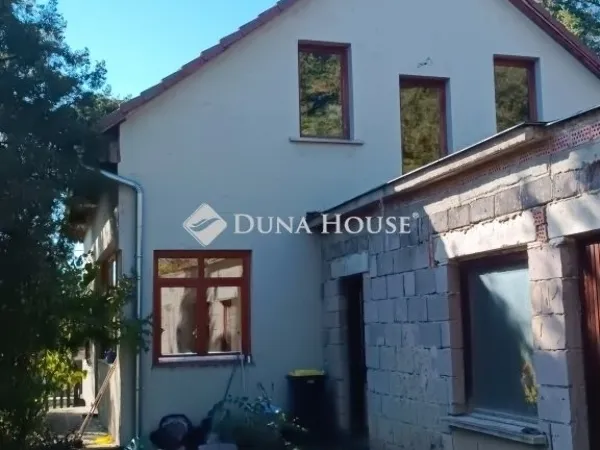 Eladó ház Tóalmás 220 nm