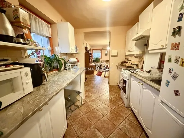 Eladó ház Fót 137 nm