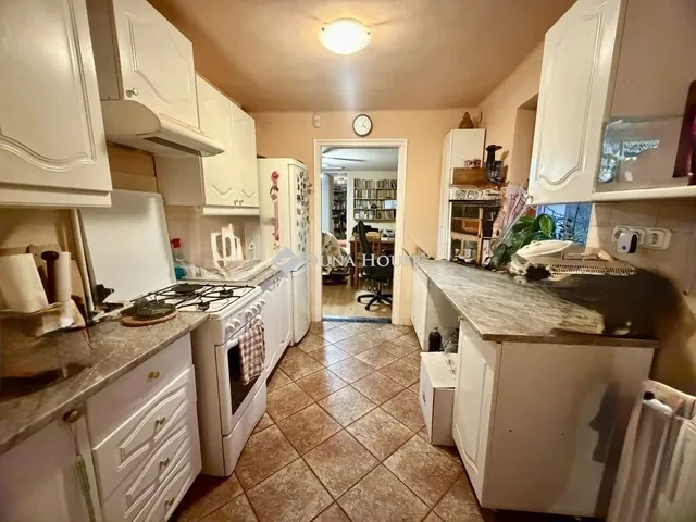 Eladó ház Fót 137 nm