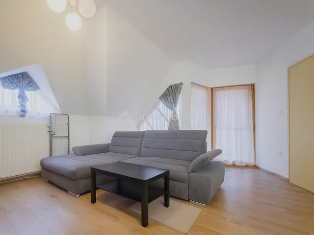 Eladó lakás Budapest XVIII. kerület 76 nm