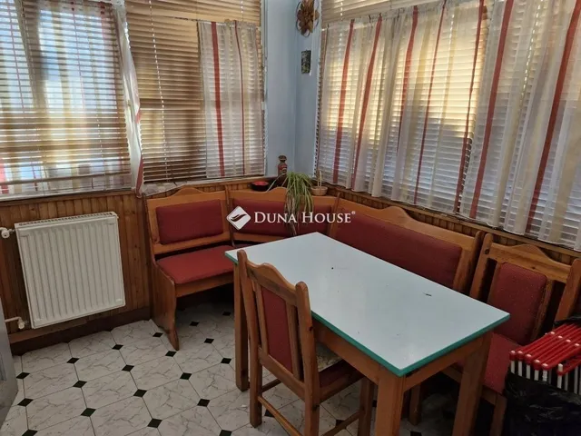 Eladó ház Pomáz 70 nm