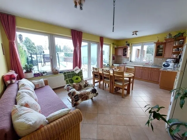 Eladó ház Budapest III. kerület, Csillaghegy 180 nm