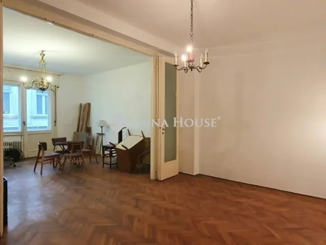 Eladó lakás Budapest VI. kerület 110 nm