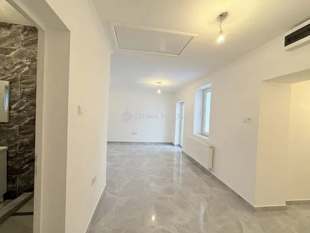 Eladó ház Pécel 70 nm