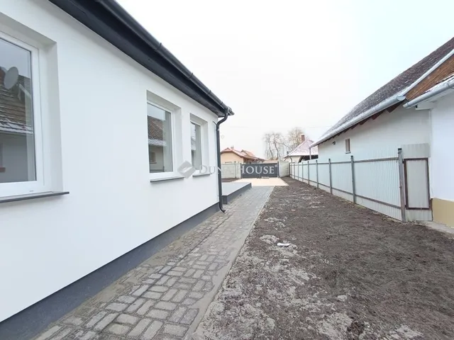Eladó ház Nagykáta 87 nm