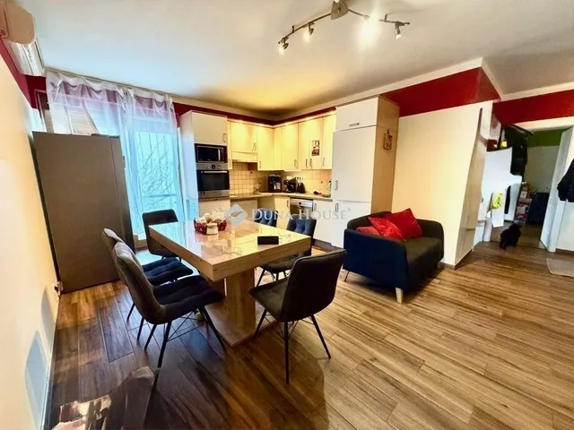 Eladó lakás Dunakeszi 75 nm