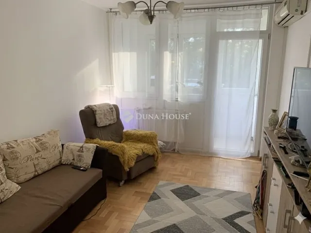 Eladó lakás Budapest III. kerület 66 nm