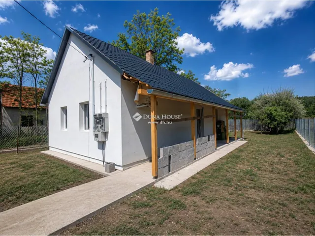 Eladó ház Tápiószele 60 nm