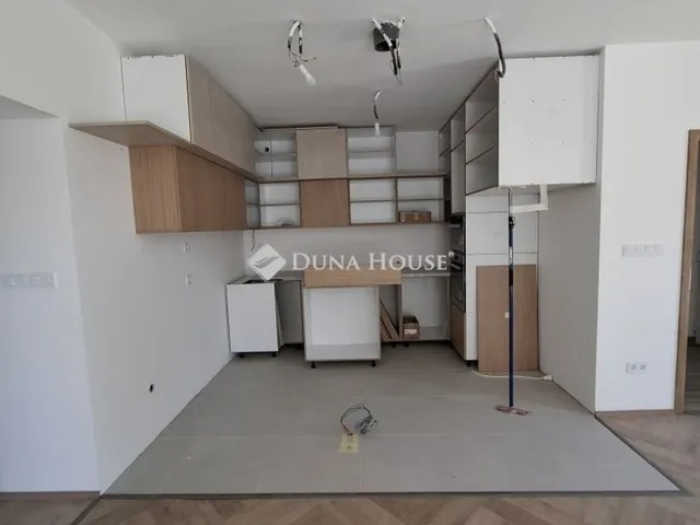 Eladó ház Őrbottyán 120 nm