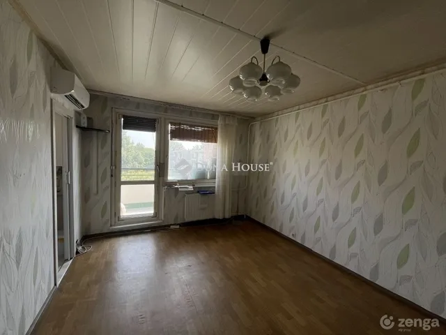 Eladó lakás Budapest III. kerület 27 nm