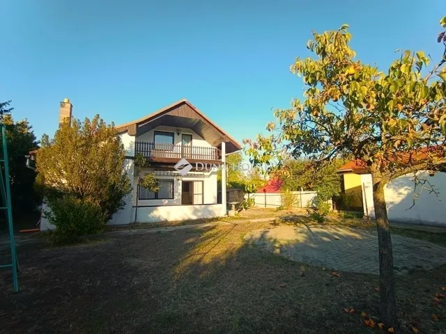 Eladó ház Erdőkertes 140 nm