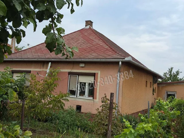 Eladó ház Hajdúböszörmény, Fürdő utca 70 nm
