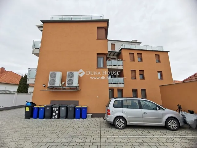 Kiadó lakás Kecskemét 103 nm