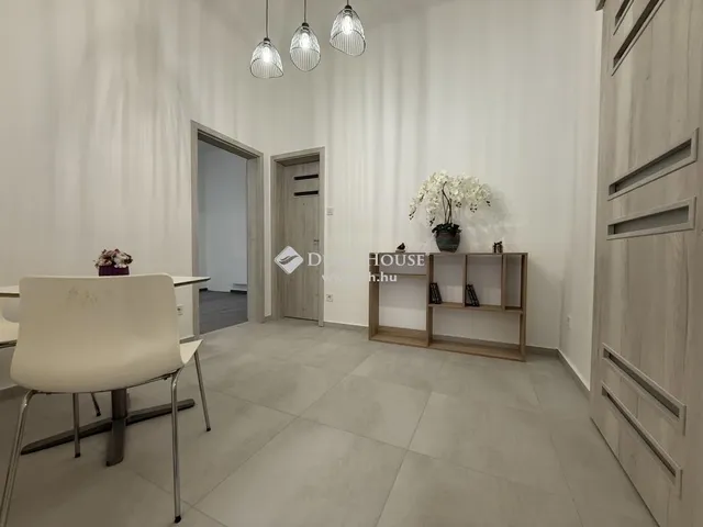 Eladó lakás Kecskemét 58 nm