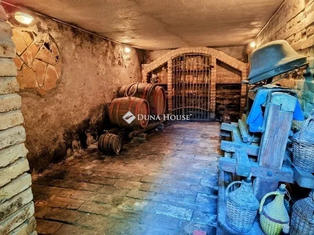 Eladó ház Kecskemét, Máriahegy 173 nm