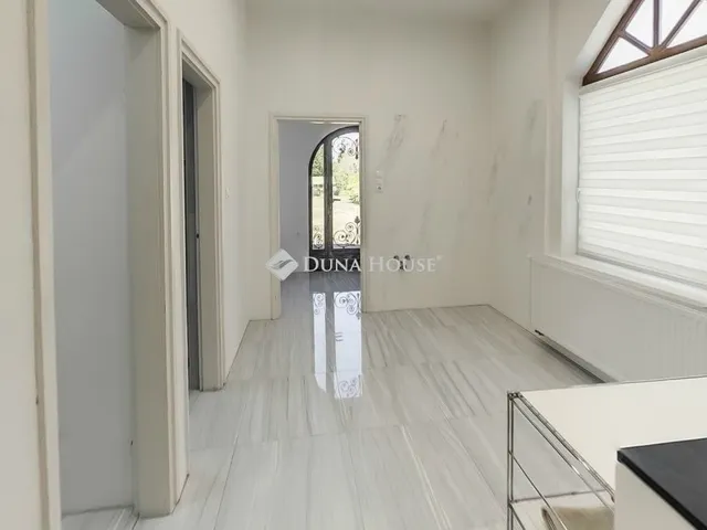 Eladó ház Lajosmizse 260 nm