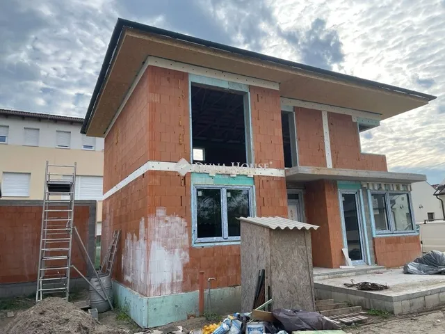 Eladó ház Kecskemét 120 nm