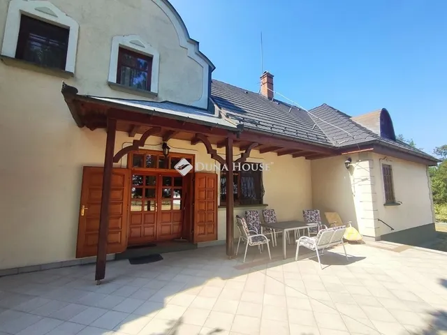 Eladó ház Kecskemét 370 nm