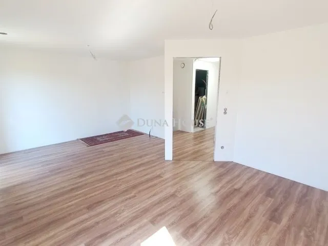 Eladó ház Ballószög 190 nm