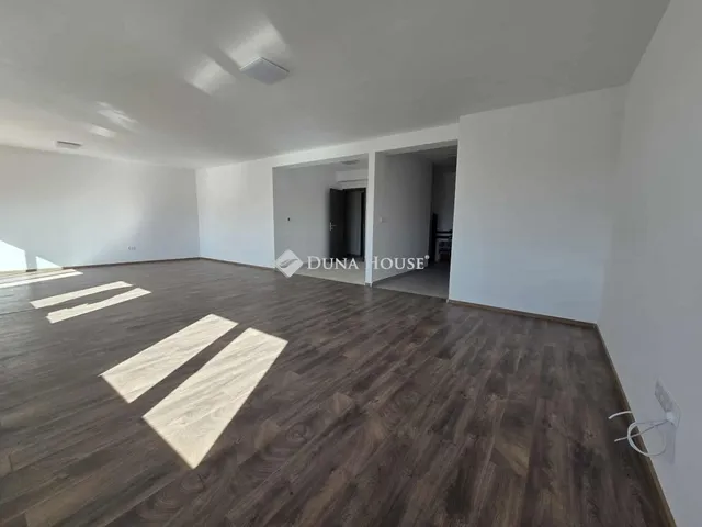 Eladó lakás Szeged 103 nm