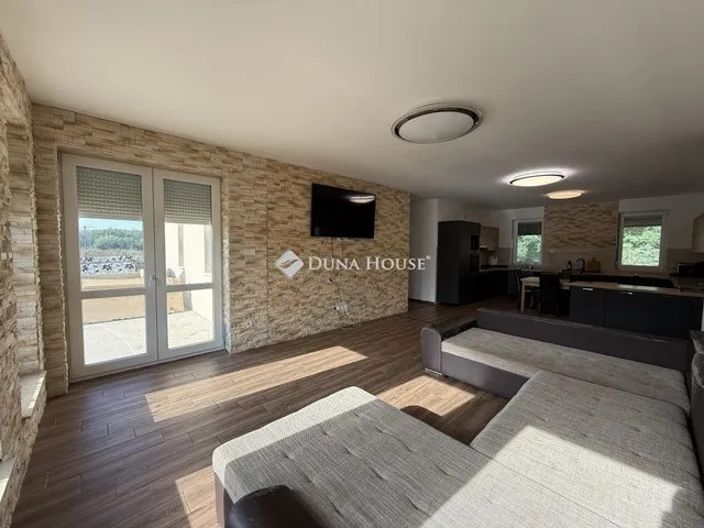 Eladó ház Helvécia 140 nm