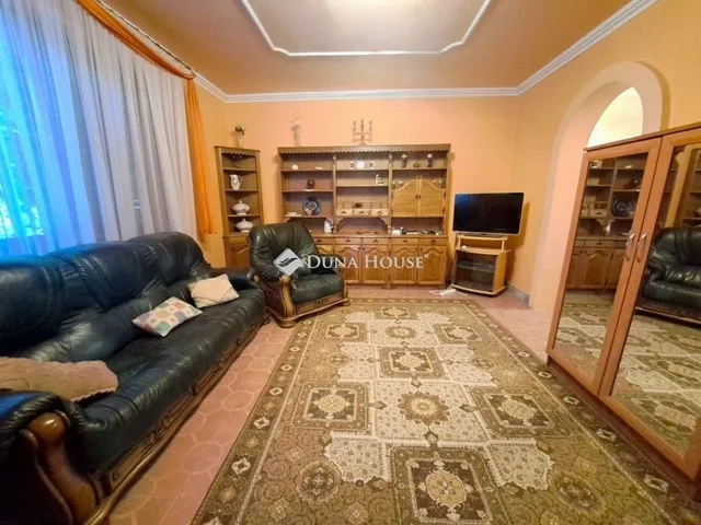 Eladó ház Tiszakécske 58 nm