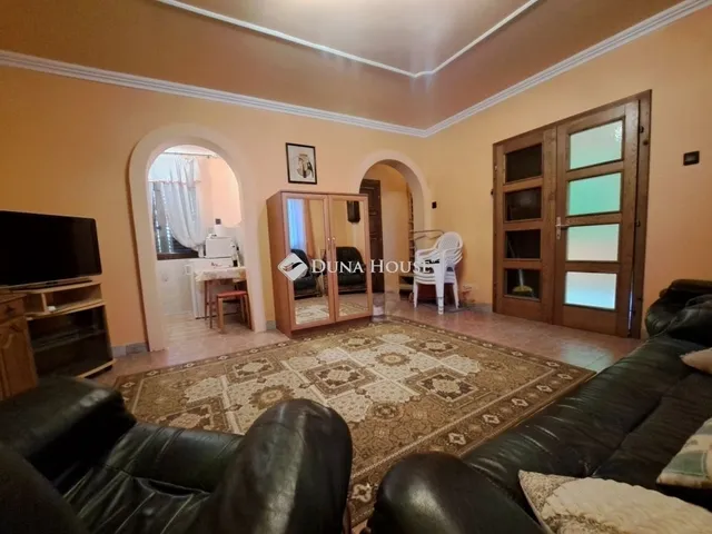 Eladó ház Tiszakécske 58 nm