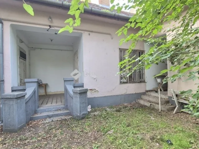 Eladó telek Kecskemét 904 nm